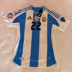 NWT Lautaro Martínez Argentina Copa América Soccer Player 2024 Jersey T-Shirt L